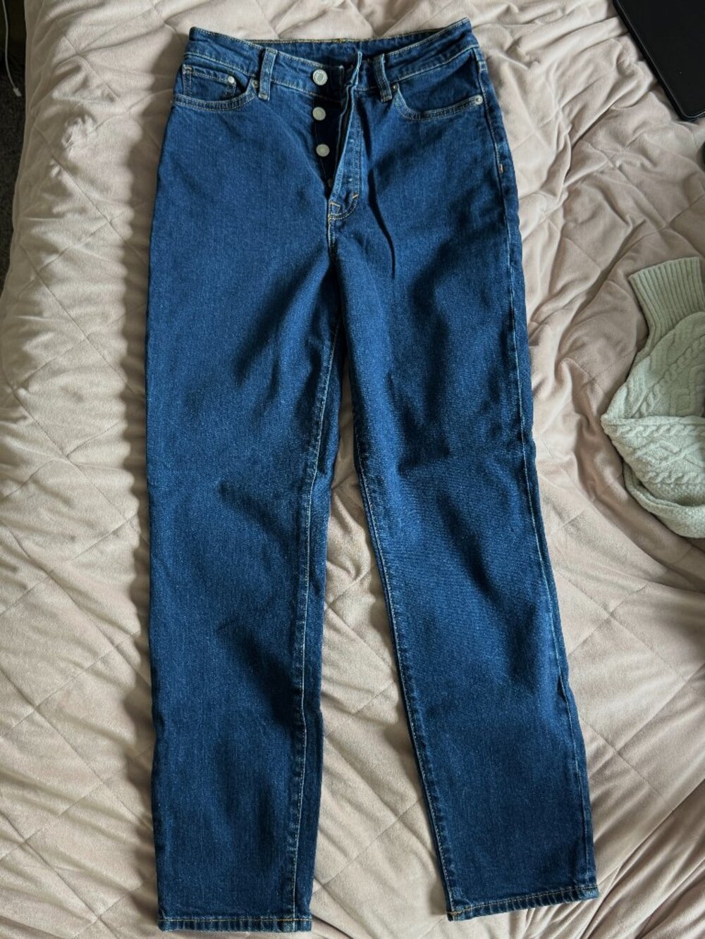H&M Blue High Waist Button Fly Jeans Size 4